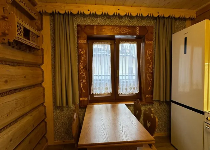 I Regionalny Styl Ul Bachledy 20 דירה זקופאנה